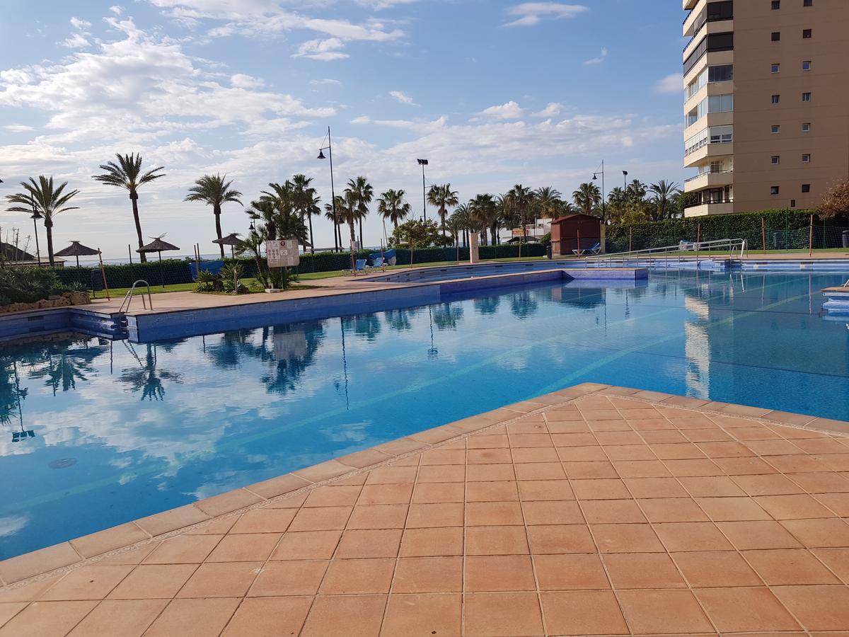 Luxury House 110 M2 On The Beach, Pool, Parking Apartment Torremolinos Exterior photo